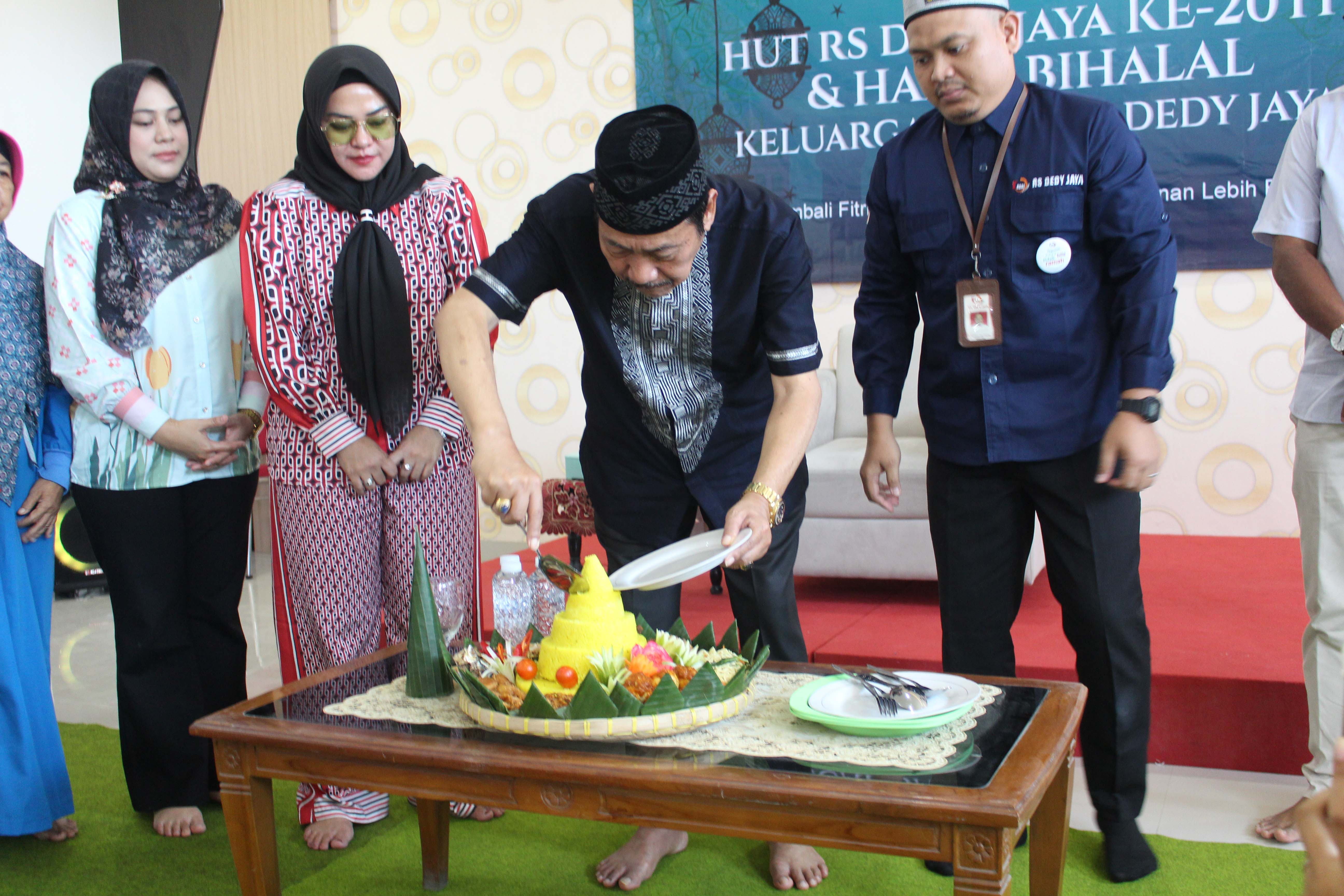 Perayaan HUT Rumah Sakit Dedy Jaya Brebes Ke-20